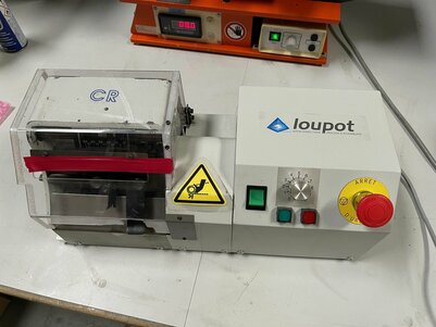 Loupot cutting device for radial components